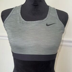 Nike Women's Heathered Gray Sports Bra